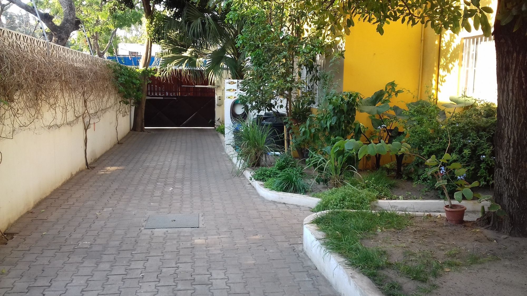 Marien Ngouabi Serviced T0 Chalet Maputo Ngoại thất bức ảnh